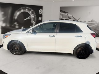 Kia Rio 5-door  2019 à Québec, Québec - 5 - w320h240px