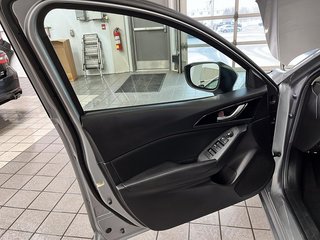 Mazda 3  2016 à Québec, Québec - 11 - w320h240px