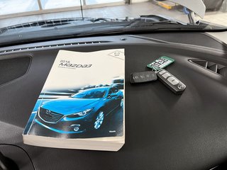 2016 Mazda 3 in Quebec, Quebec - 16 - w320h240px