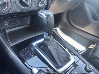 2016 Mazda 3 in Quebec, Quebec - 11 - w320h240px