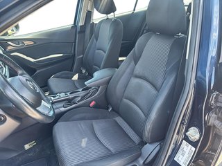 2016 Mazda 3 in Quebec, Quebec - 7 - w320h240px