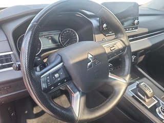 2022 Mitsubishi Outlander in Quebec, Quebec - 14 - w320h240px