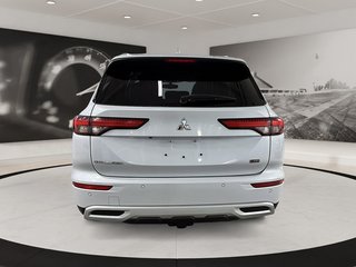 2022 Mitsubishi Outlander in Quebec, Quebec - 3 - w320h240px