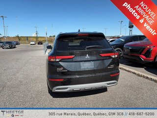 2023 Mitsubishi Outlander in Quebec, Quebec - 3 - w320h240px