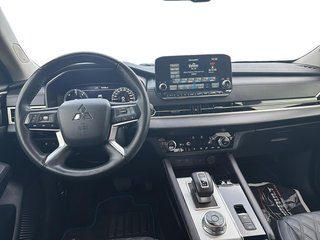 Mitsubishi Outlander  2023 à Québec, Québec - 9 - w320h240px