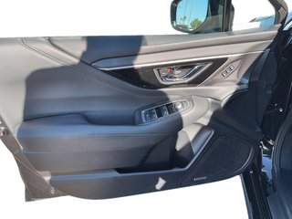 2021 Subaru Legacy in Quebec, Quebec - 10 - w320h240px