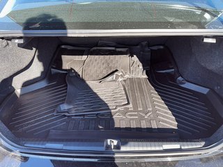 2021 Subaru Legacy in Quebec, Quebec - 6 - w320h240px