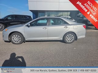2012 Toyota CAMRY in Quebec, Quebec - 2 - w320h240px