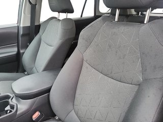 Toyota RAV4  2021 à Québec, Québec - 9 - w320h240px