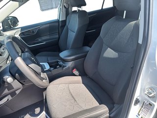 2021 Toyota RAV4 in Quebec, Quebec - 8 - w320h240px