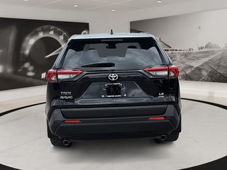 Toyota RAV4  2022 à Québec, Québec - 3 - w320h240px