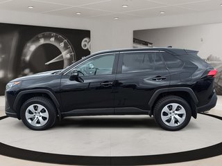 Toyota RAV4  2022 à Québec, Québec - 5 - w320h240px
