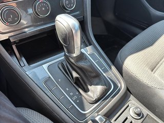 2018 Volkswagen GOLF SPORTWAGEN in Quebec, Quebec - 12 - w320h240px
