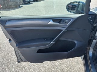 2018 Volkswagen GOLF SPORTWAGEN in Quebec, Quebec - 10 - w320h240px