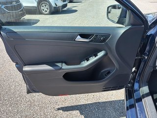2014 Volkswagen Jetta Sedan in Quebec, Quebec - 8 - w320h240px