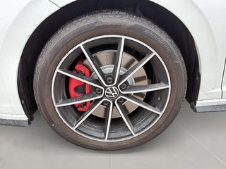 Volkswagen Jetta  2025 à Québec, Québec - 7 - w320h240px