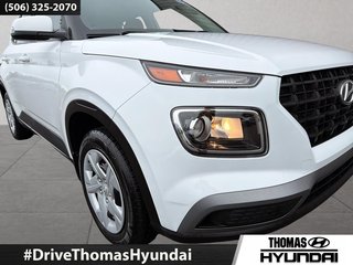 Hyundai Venue Essential 2022 à Woodstock, Nouveau-Brunswick - 4 - w320h240px