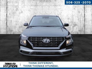 Hyundai Venue Essential 2025 à Woodstock, Nouveau-Brunswick - 3 - w320h240px