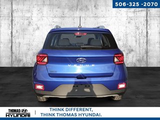 2025 Hyundai Venue Preferred in Woodstock, New Brunswick - 4 - w320h240px