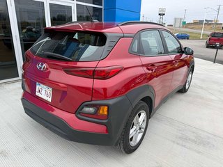 Hyundai Kona Essential 2021 à Grand Falls, Nouveau-Brunswick - 4 - w320h240px