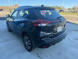 2022 Nissan Kicks SV in Grand Falls, New Brunswick - 6 - w320h240px