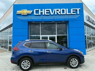 2019 Nissan Rogue SV in Grand Falls, New Brunswick - 4 - w320h240px