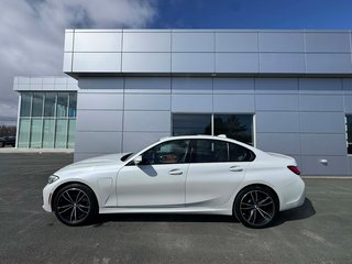2021 BMW 3 Series 330e xDrive in Tracadie-Sheila, New Brunswick - 2 - w320h240px