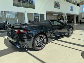 Chevrolet Corvette 2LT 2024 à Tracadie-Sheila, Nouveau-Brunswick - 2 - w320h240px