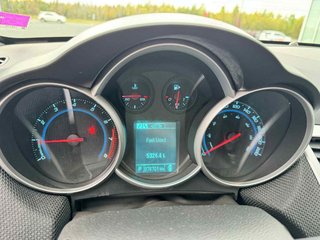 2014 Chevrolet Cruze 1LT in Tracadie-Sheila, New Brunswick - 6 - w320h240px