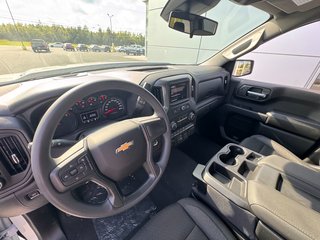 Chevrolet Silverado 1500 Custom 2026 à Tracadie-Sheila, Nouveau-Brunswick - 5 - w320h240px