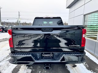 Chevrolet Silverado 2500HD Custom 2022 à Tracadie-Sheila, Nouveau-Brunswick - 4 - w320h240px