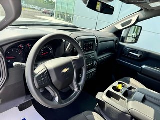 SILVERADO 2500 HD CUSTOM 2024 à Tracadie-Sheila, Nouveau-Brunswick - 5 - w320h240px