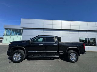 Chevrolet Silverado 2500HD High Country 2024 à Tracadie-Sheila, Nouveau-Brunswick - 5 - w320h240px