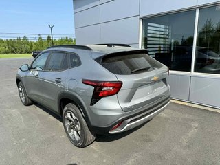 2025 Chevrolet Trax FWD LT in Tracadie-Sheila, New Brunswick - 2 - w320h240px