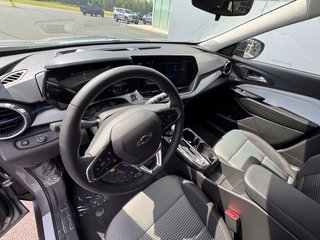 2026 Chevrolet Trax LT in Tracadie-Sheila, New Brunswick - 5 - w320h240px