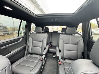 GMC Acadia ELEVATION 2025 à Tracadie-Sheila, Nouveau-Brunswick - 5 - w320h240px