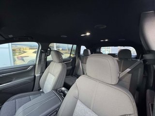 GMC Acadia ELEVATION 2026 à Tracadie-Sheila, Nouveau-Brunswick - 5 - w320h240px