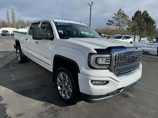 2017 GMC Sierra 1500 Denali in Tracadie-Sheila, New Brunswick - 3 - w320h240px