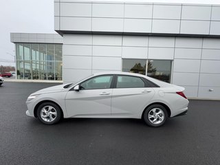 2023  Elantra Essential in Tracadie-Sheila, New Brunswick - 3 - w320h240px