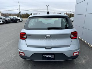 Hyundai Venue Preferred 2022 à Tracadie-Sheila, Nouveau-Brunswick - 4 - w320h240px