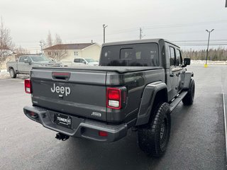 Jeep Gladiator Overland 2022 à Tracadie-Sheila, Nouveau-Brunswick - 3 - w320h240px