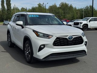 Toyota Highlander Hybrid XLE 2023 à Tracadie-Sheila, Nouveau-Brunswick - 3 - w320h240px