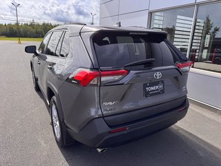 Toyota RAV4 XLE 2021 à Tracadie-Sheila, Nouveau-Brunswick - 6 - w320h240px