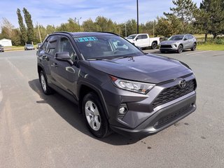 Toyota RAV4 XLE 2021 à Tracadie-Sheila, Nouveau-Brunswick - 3 - w320h240px