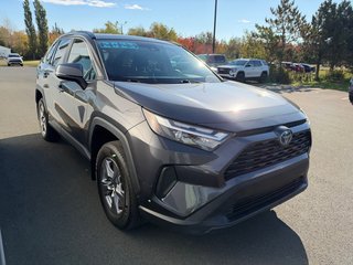 2023 Toyota RAV4 Hybrid XLE in Tracadie-Sheila, New Brunswick - 3 - w320h240px