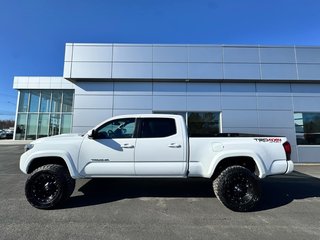 Toyota Tacoma SR5 2018 à Tracadie-Sheila, Nouveau-Brunswick - 4 - w320h240px