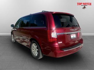 2011 Chrysler TOWN & COUNTRY Touring, keyless entry, Cruise control, Bluetooth in COLDBROOK, Nova Scotia - 6 - w320h240px