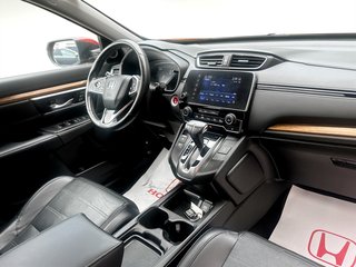 2018 Honda CR-V Touring, keyless entry, backup camera, Bluetooth in COLDBROOK, Nova Scotia - 6 - w320h240px