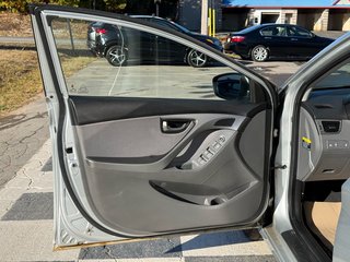 2013 Hyundai Elantra GLS | CD/MP3 Player | Front-wheel Drive in COLDBROOK, Nova Scotia - 6 - w320h240px