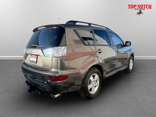 Mitsubishi OUTLANDER SE LS, keyless entry, backup camera, Bluetooth 2011 à COLDBROOK, Nouvelle-Écosse - 4 - w320h240px
